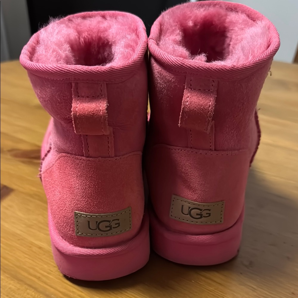 UGG Pink Ankle Boots with Plush Lining - Picture 3 of 4